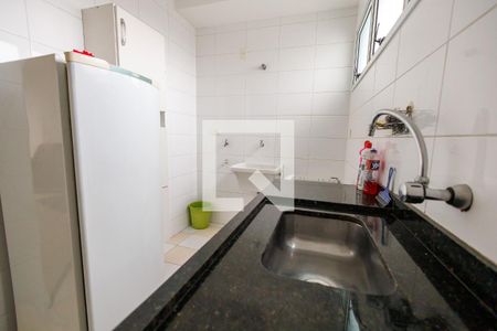 Apartamento para alugar com 68m², 2 quartos e 1 vaga Apartamento para alugar com 68m², 2 quartos e 1 vagaCozinha e Área de Serviço