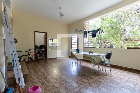 Casa à venda com 350m², 4 quartos e 4 vagasÁrea Gourmet