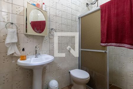 Casa à venda com 350m², 4 quartos e 4 vagasBanheiro da Suíte