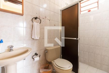 Casa à venda com 350m², 4 quartos e 4 vagasBanheiro de Serviço