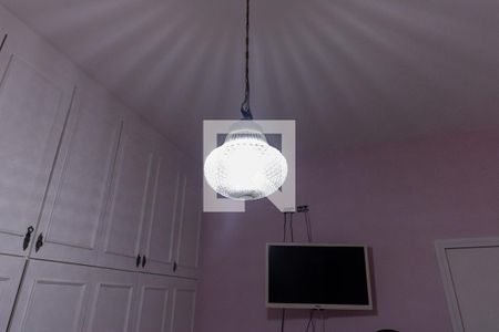 Casa à venda com 350m², 4 quartos e 4 vagasQuarto Suíte