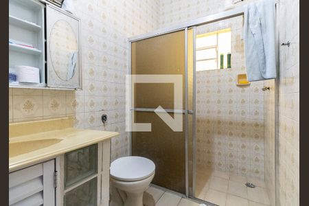 Casa à venda com 350m², 4 quartos e 4 vagasBanheiro