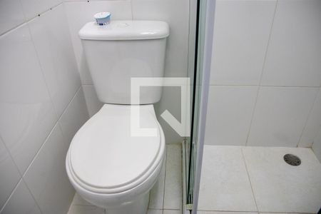 Casa à venda com 150m², 4 quartos e 4 vagasBanheiro do Quarto 1