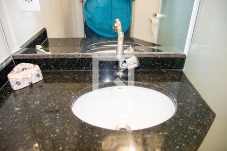 Casa à venda com 150m², 4 quartos e 4 vagasBanheiro 2