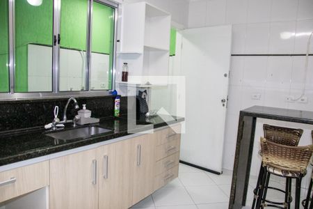 Casa à venda com 150m², 4 quartos e 4 vagasCozinha