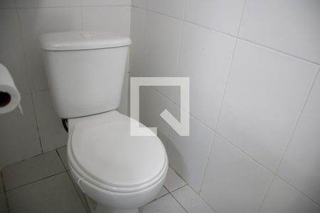 Casa à venda com 150m², 4 quartos e 4 vagasBanheiro de Serviço