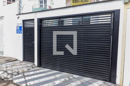 Fachada de casa à venda com 3 quartos, 238m² em Vila Lageado, São Paulo
