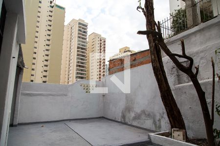 Casa à venda com 170m², 2 quartos e 1 vagaQuintal