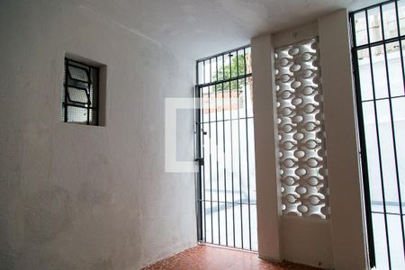 Casa à venda com 170m², 2 quartos e 1 vagaÁrea de Serviço