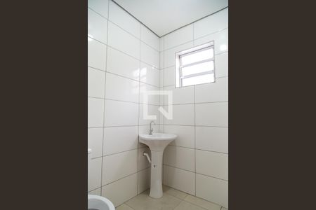 Casa à venda com 170m², 2 quartos e 1 vagaBanheiro