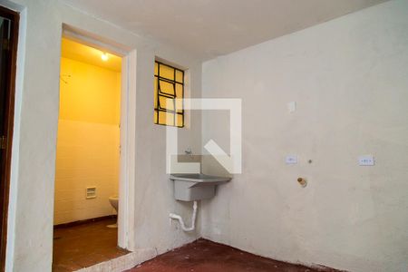 Casa à venda com 170m², 2 quartos e 1 vagaÁrea de Serviço