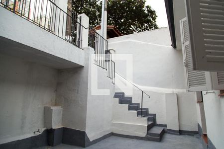 Casa à venda com 170m², 2 quartos e 1 vagaQuintal da Frente