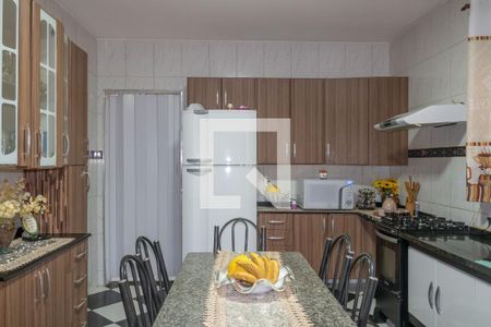 Casa à venda com 190m², 3 quartos e 6 vagasCozinha