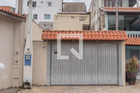Casa à venda com 190m², 3 quartos e 6 vagasFachada