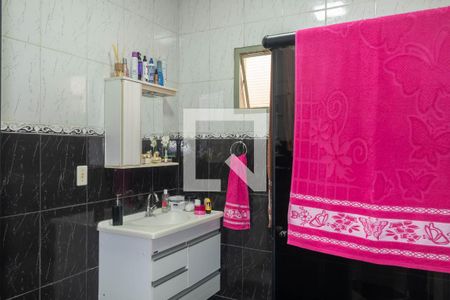 Casa à venda com 190m², 3 quartos e 6 vagasBanheiro 