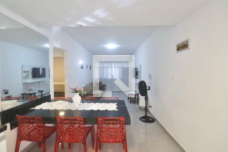Apartamento para alugar com 2 quartos, 70m² em Vila Alzira, Guarujá