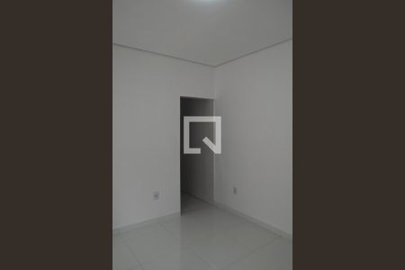 Sala de casa para alugar com 1 quarto, 40m² em Vila Romero, São Paulo