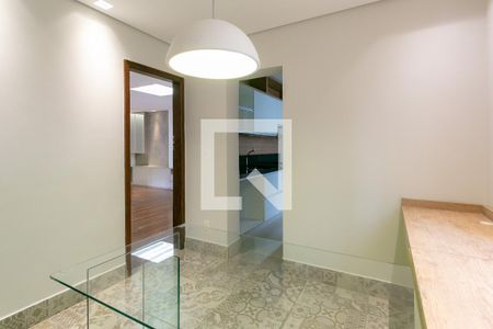 Apartamento para alugar com 111m², 3 quartos e 1 vagaCopa