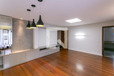 Sala de apartamento para alugar com 3 quartos, 111m² em Sion, Belo Horizonte
