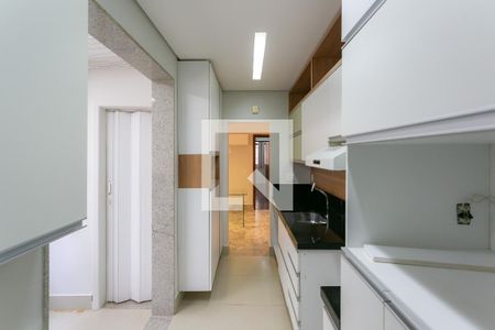 Apartamento para alugar com 111m², 3 quartos e 1 vagaCozinha