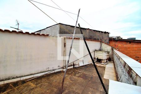 Casa à venda com 200m², 2 quartos e 3 vagasLaje