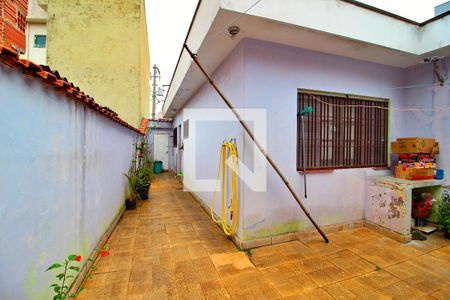 Casa à venda com 200m², 2 quartos e 3 vagasQuintal / Área de Serviço
