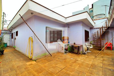 Casa à venda com 200m², 2 quartos e 3 vagasQuintal / Área de Serviço