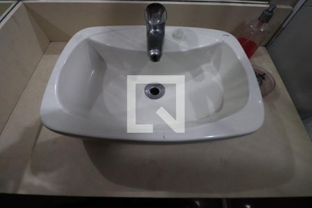 Casa para alugar com 650m², 4 quartos e 3 vagasBanheiro Social