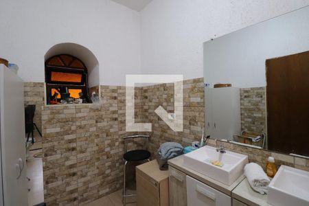 Casa para alugar com 650m², 4 quartos e 3 vagasBanheiro da Suíte 1