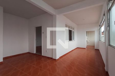 Corredor de apartamento para alugar com 2 quartos, 100m² em Praia da Bandeira, Rio de Janeiro
