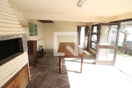 Casa à venda com 290m², 5 quartos e 3 vagasVaranda gourmet