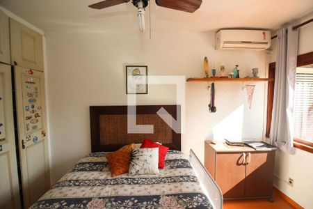 Casa à venda com 290m², 5 quartos e 3 vagasQuarto 2