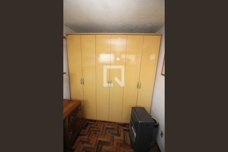 Casa à venda com 290m², 5 quartos e 3 vagasQuarto de Serviço