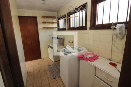 Casa à venda com 290m², 5 quartos e 3 vagasÁrea de Serviço