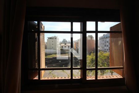 Casa à venda com 290m², 5 quartos e 3 vagasVista da Suíte 2