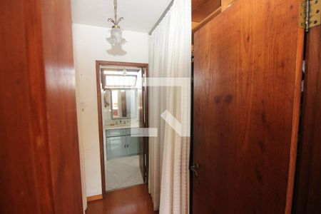 Casa à venda com 290m², 5 quartos e 3 vagasCloset da suíte 1