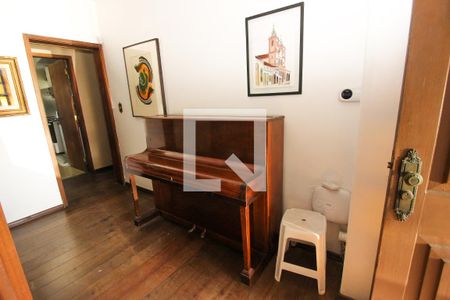 Casa à venda com 290m², 5 quartos e 3 vagasHall de Entrada