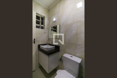 Casa à venda com 154m², 3 quartos e 2 vagas Casa à venda com 154m², 3 quartos e 2 vagasBanheiro da Suíte 3