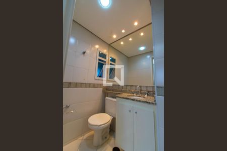 Apartamento à venda com 54m², 2 quartos e 1 vaga Apartamento à venda com 54m², 2 quartos e 1 vagaBanheiro Corredor