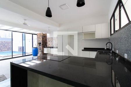 Casa de condomínio para alugar com 178m², 3 quartos e 4 vagasCozinha