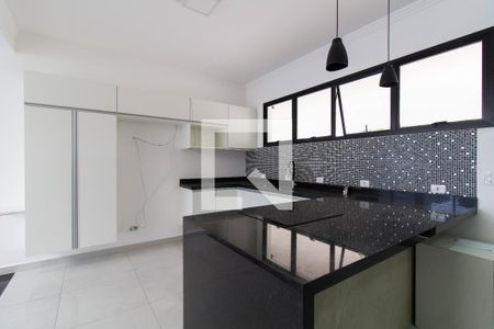 Casa de condomínio para alugar com 178m², 3 quartos e 4 vagasCozinha