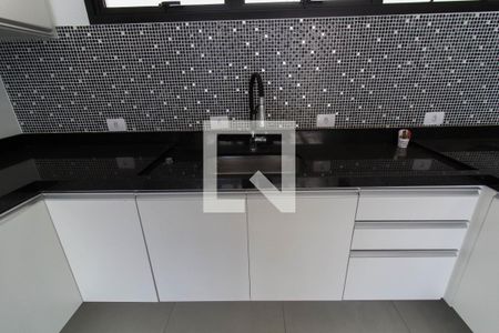 Casa de condomínio para alugar com 178m², 3 quartos e 4 vagasCozinha