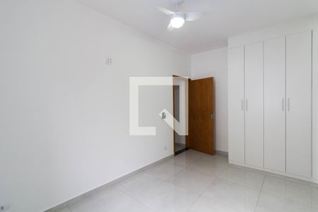 Casa de condomínio para alugar com 178m², 3 quartos e 4 vagasSuíte