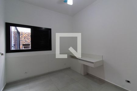 Casa de condomínio para alugar com 178m², 3 quartos e 4 vagasQuarto 1