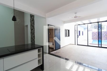 Casa de condomínio para alugar com 178m², 3 quartos e 4 vagasCozinha
