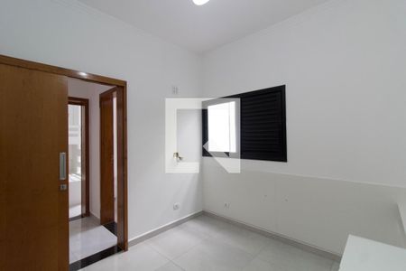 Casa de condomínio para alugar com 178m², 3 quartos e 4 vagasQuarto 1
