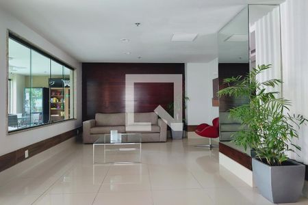 Apartamento à venda com 185m², 2 quartos e 1 vaga Apartamento à venda com 185m², 2 quartos e 1 vagaHall de entrada