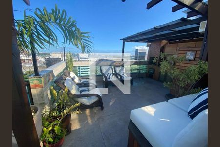 Apartamento à venda com 185m², 2 quartos e 1 vaga Apartamento à venda com 185m², 2 quartos e 1 vagaCobertura