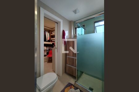 Apartamento à venda com 185m², 2 quartos e 1 vaga Apartamento à venda com 185m², 2 quartos e 1 vagaBanheiro da Suíte 1