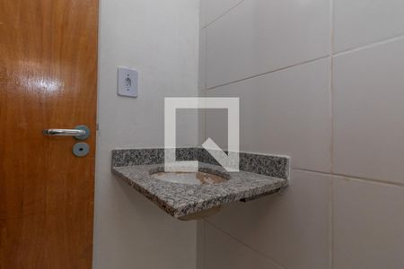 Banheiro de apartamento para alugar com 1 quarto, 26m² em Brás, São Paulo